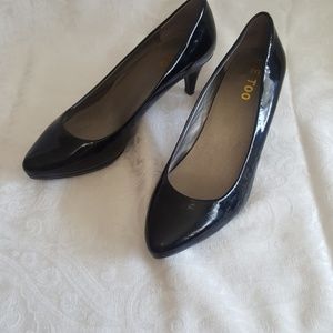 Me Too patent leather heels